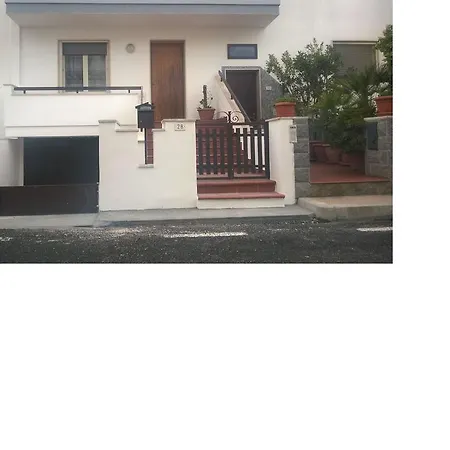 La Casa Dell'ospite Apartament Racale