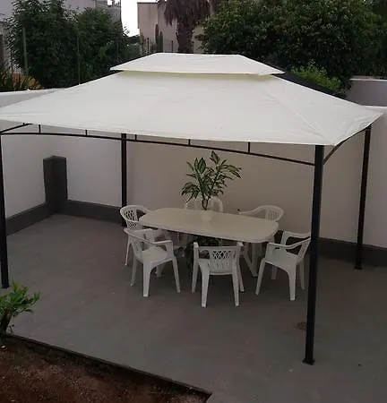 La Casa Dell'ospite Apartament Racale